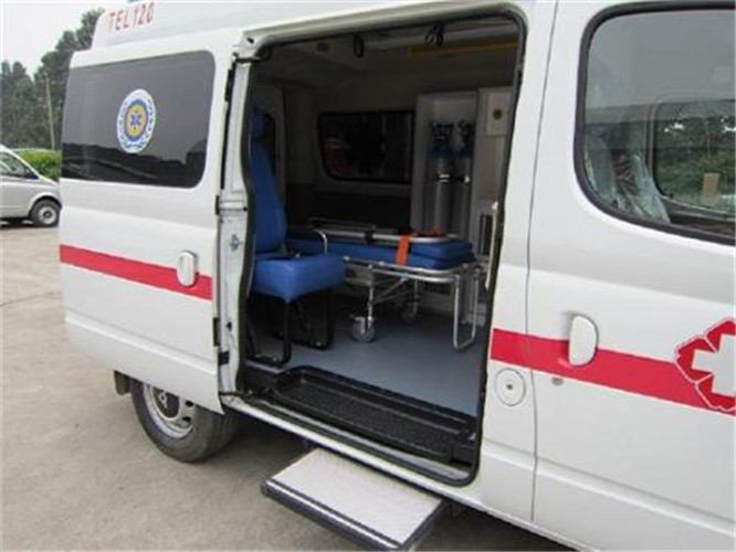 德格救护车出租服务案例7